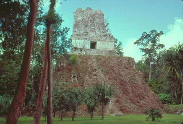 Temple II, Tikal